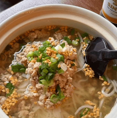 Der Krung Thai Cuisine gallery image 3