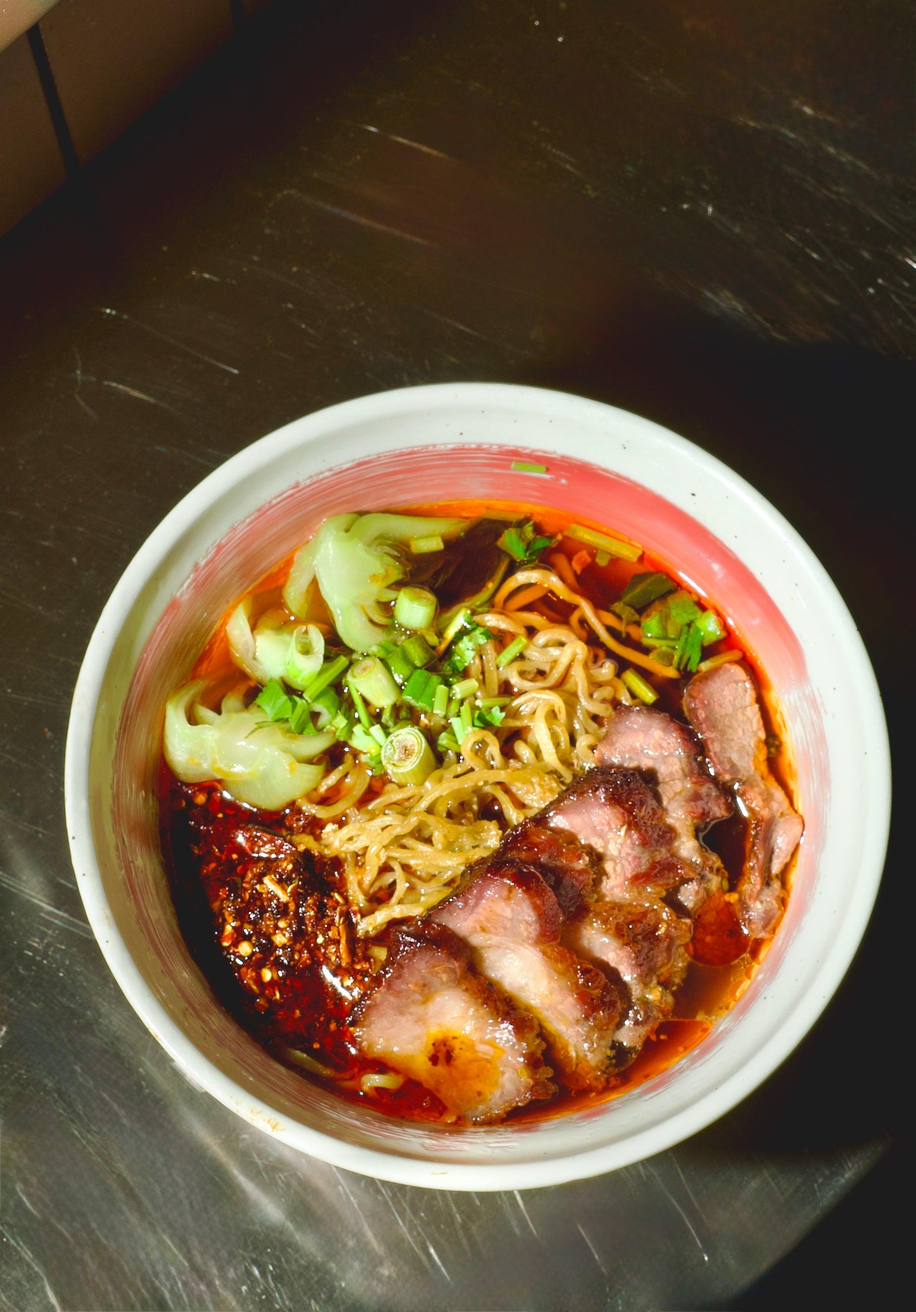 GiGi Curry & Noodle Bar gallery image 1